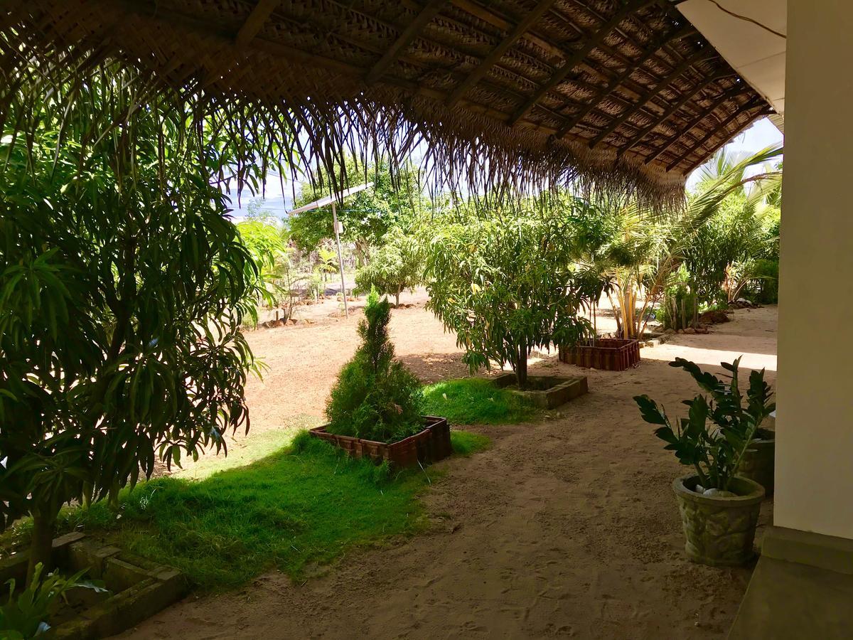 Starfish Beach Bungalows Arugam Bay Kültér fotó